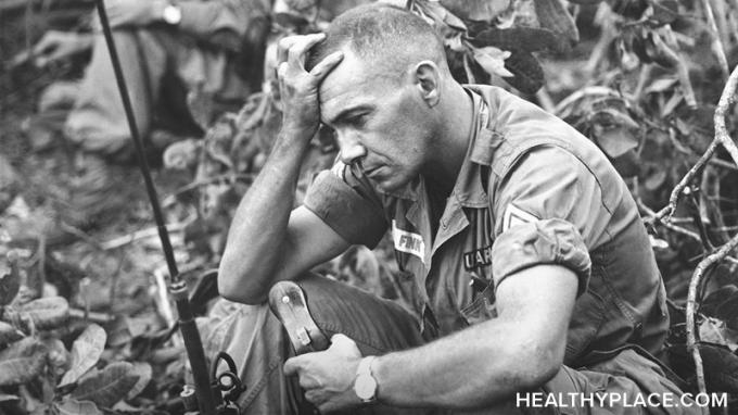 Obwohl es Jahrzehnte her ist, ist PTBS bei Vietnam-Veteranen immer noch ein Problem. Lesen Sie mehr über PTBS aus dem Vietnamkrieg und über Veteranen mit PTBS auf HealthyPlace.