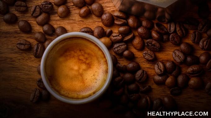 Die Verbindung von Koffein und Angst? Koffein beeinträchtigt die Fähigkeit des Gehirns, Angstzustände zu bekämpfen. Erhalten Sie vertrauenswürdige Informationen zu Koffein und Angstzuständen auf HealthyPlace.
