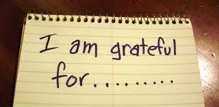 Die Kraft der Dankbarkeit verwandelt Ihre schlimmsten Momente der Wut, Angst und Angst in positive. Sehen Sie sich dieses Video über die Kraft der Dankbarkeit und deren Verwendung an. 
